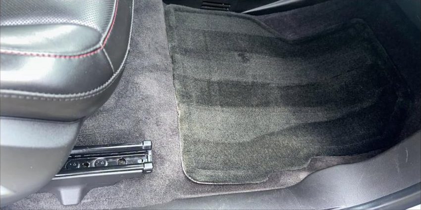 After interior detailing — Drag the slider — pet hair removal, front floor